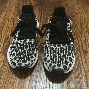 Women’s Adidas Cheetah Print Size 7 Shoes